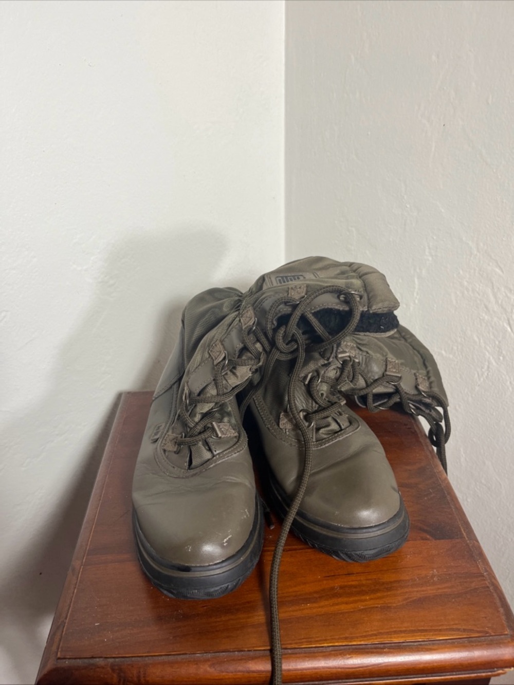 Coach Combat Boots Lace Up Size 5.5 Sage Green Winter